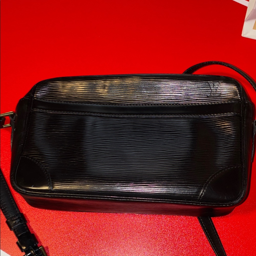 Vintage Louis Vuitton with callout